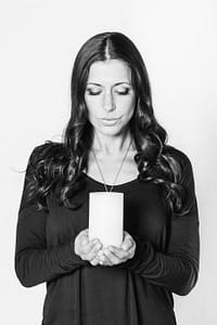 Hello! I am Eleni Yiambilis, founder of ELNRG.com. I am a motivational public speaker and certified Life and Thought Process Coach with an extensive background in the health and wellness industry. I have found my calling and passion in empowering individuals to shatter self limiting beliefs and behaviors by changing the ways in which they process situations and thoughts. Through ELNRG